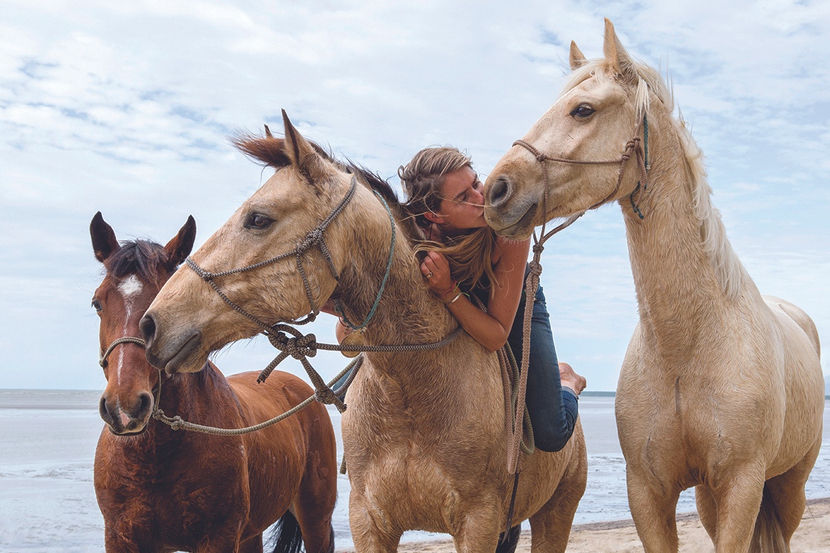 After falling in love with wild horses Aliénor le Gouvello set out on Australia’s longest trek