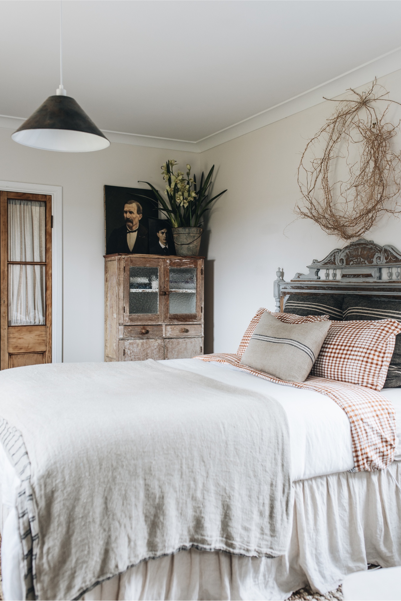 A furniture restorer breathes new life into a 1950s Tenterfield home