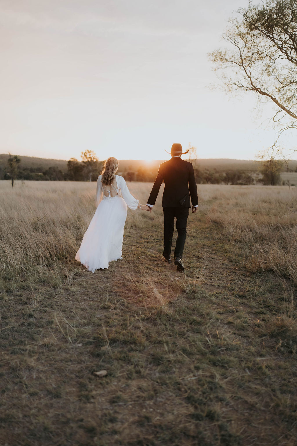 Love, lightning, and the land – Natalie and Rhys’s unforgettable outback wedding