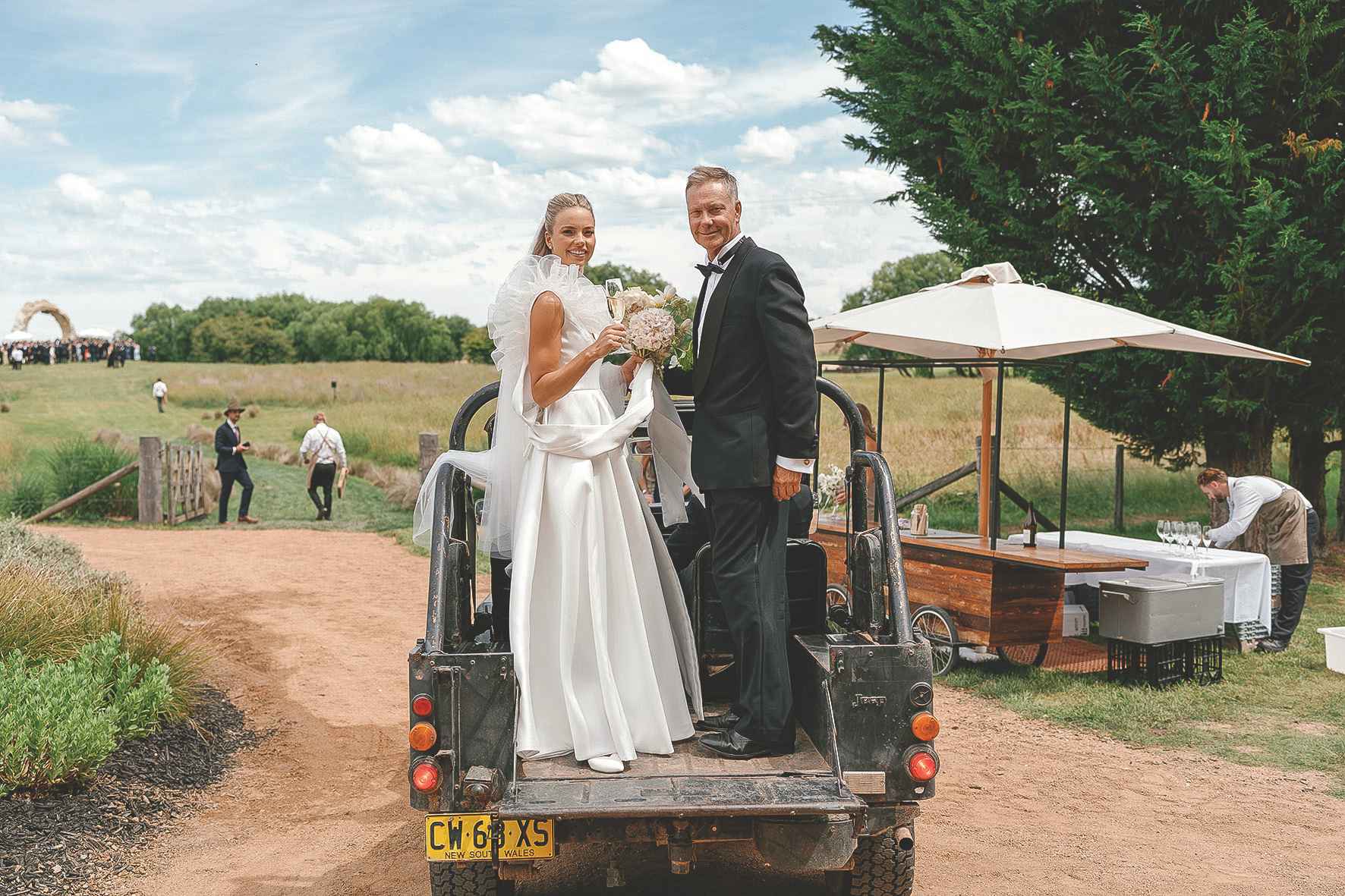 How Lily and Angus’s Braidwood wedding went viral