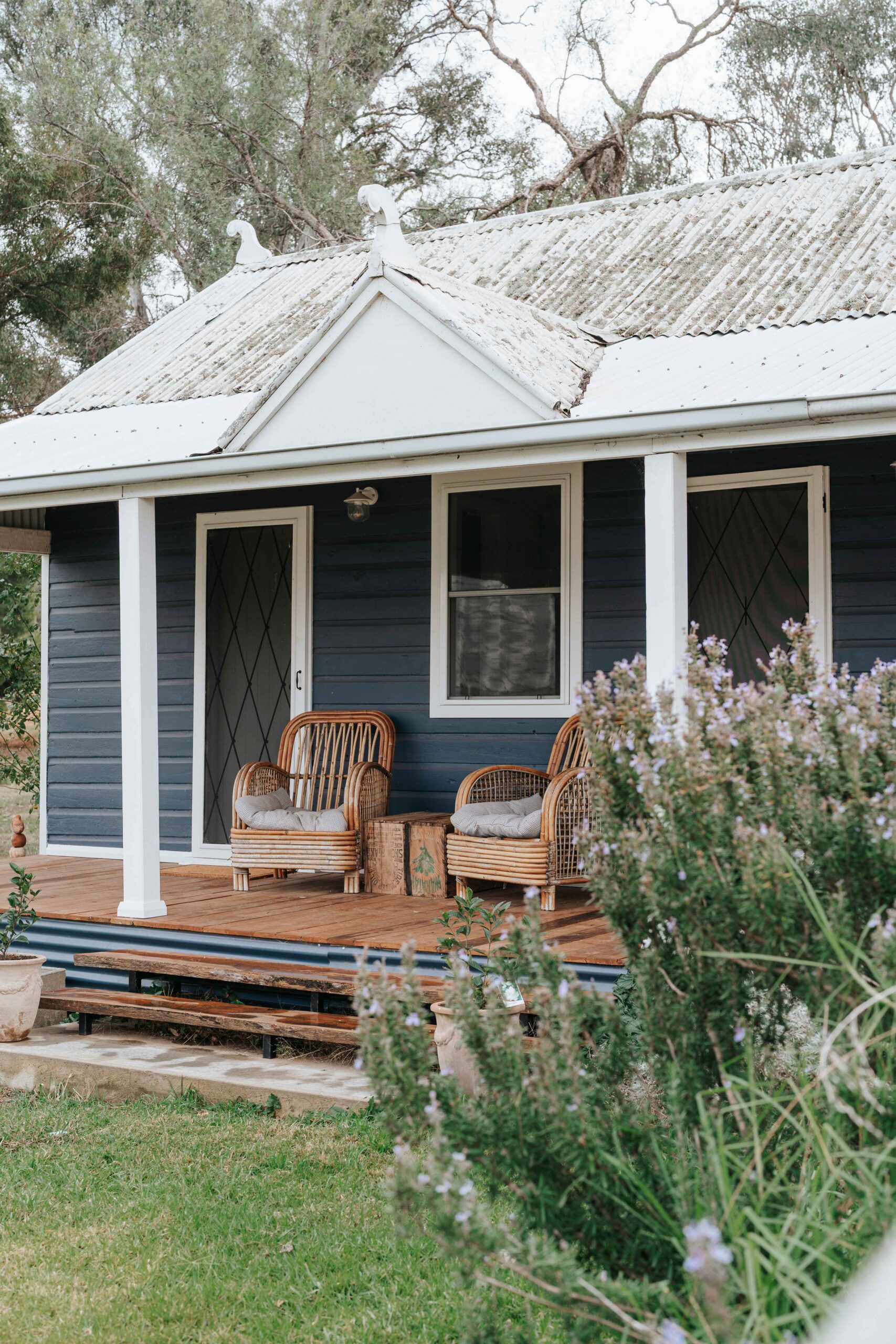 The rundown shearers’ quarters turned into a cosy guesthouse